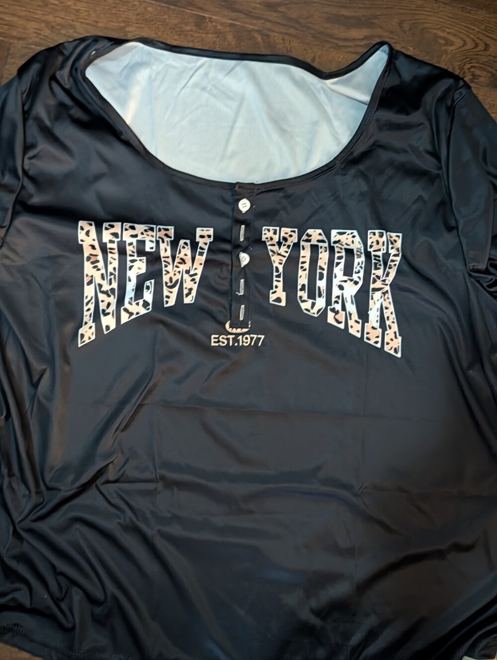 Black "New York" Graphic Scoop Neck Top